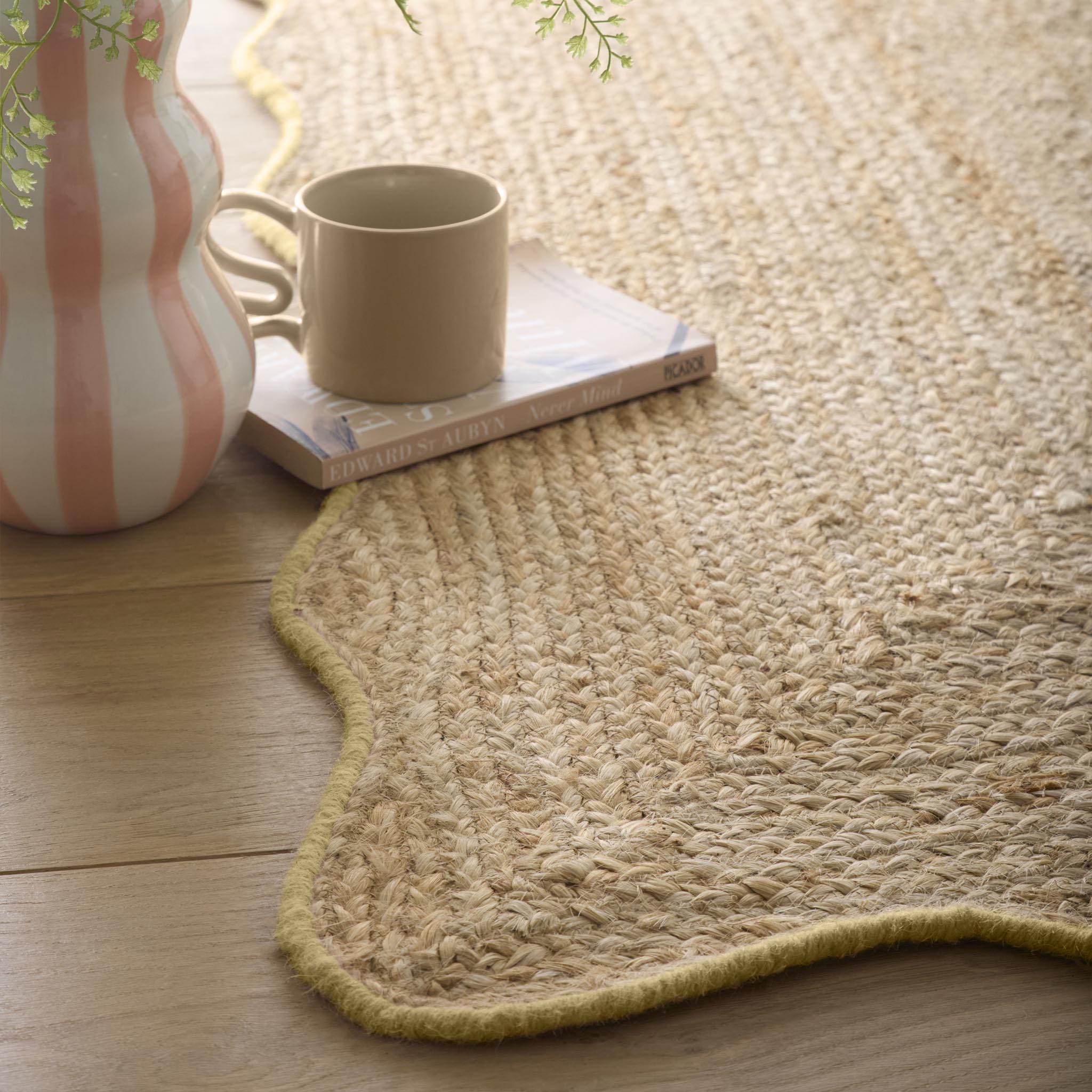 Origins Jute Scalloped Edge Yellow Rug - handmade
