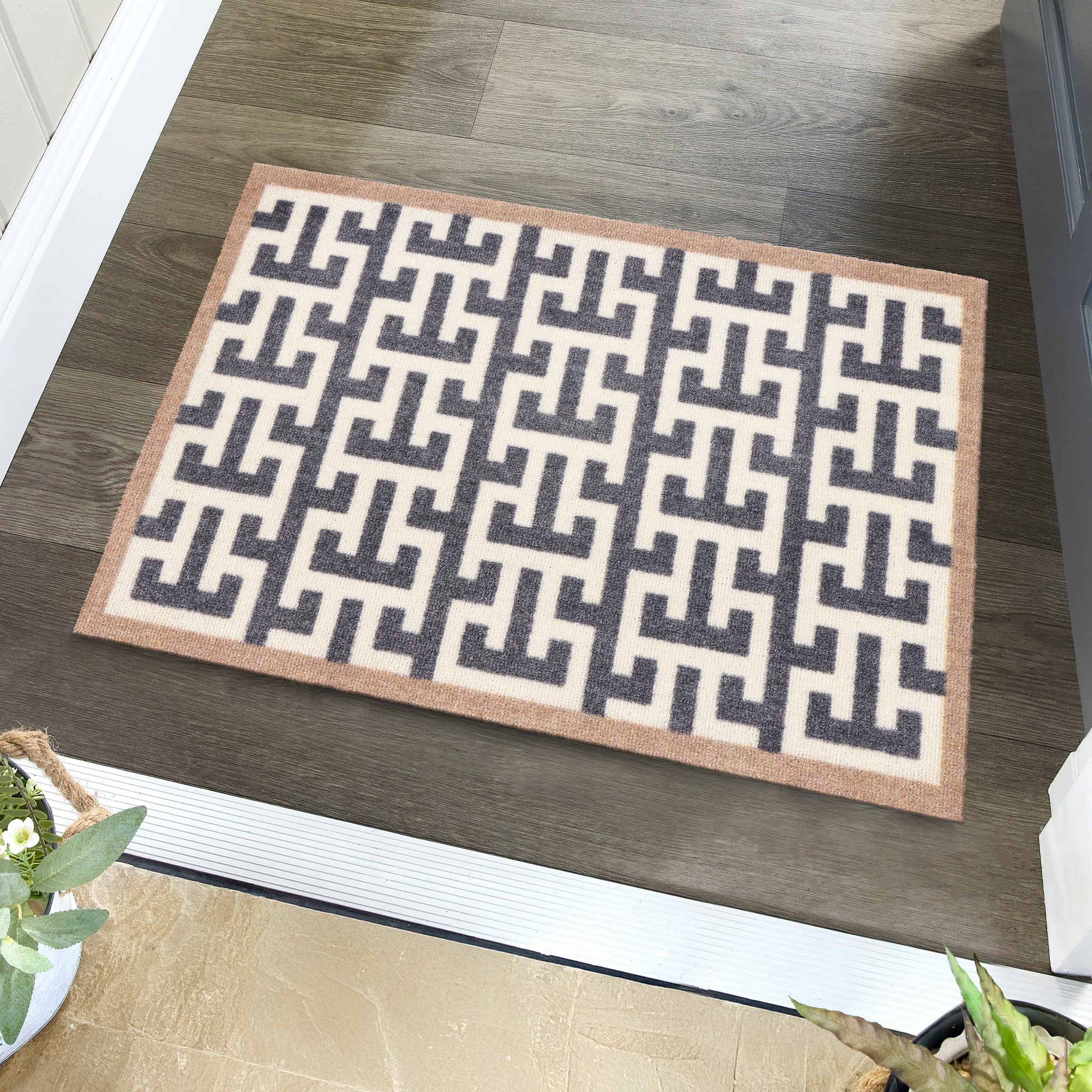 My Mat Nylon - My Form Geo doormat - handmade