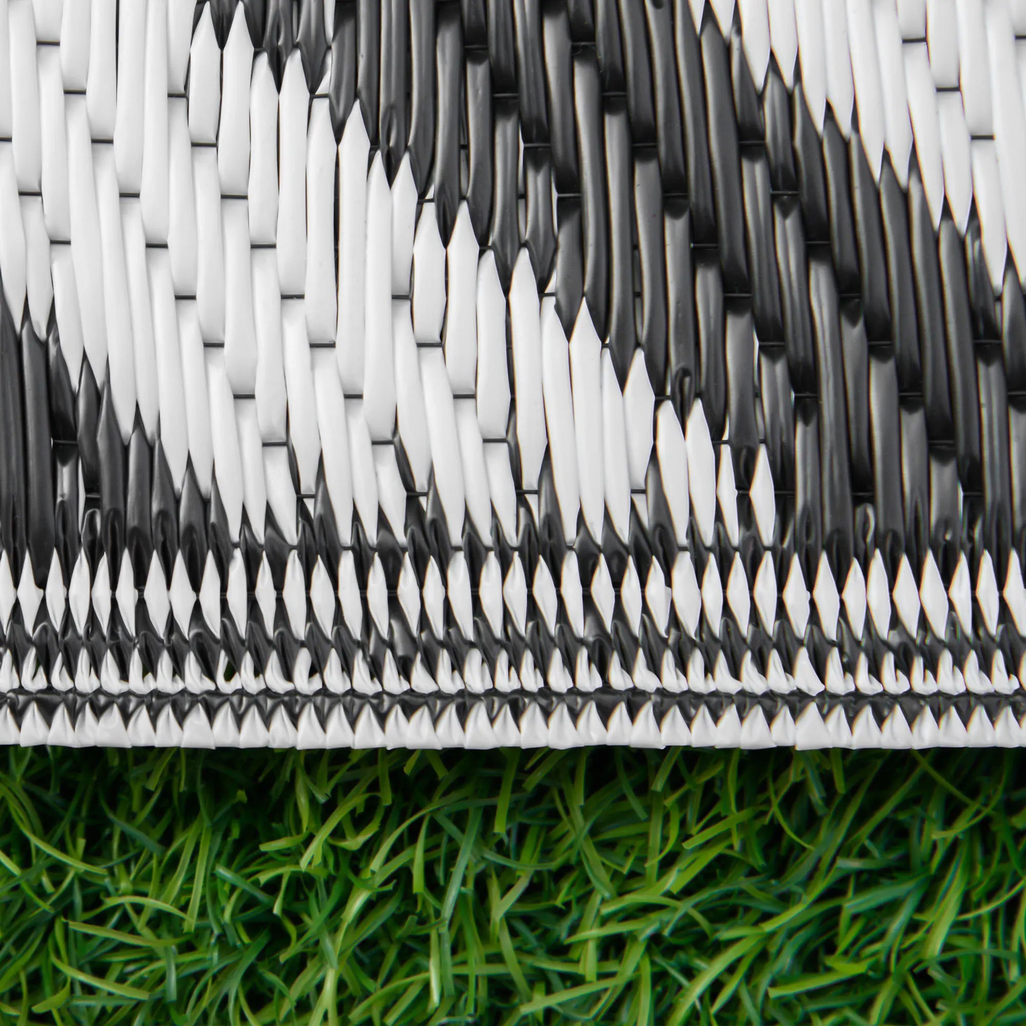 Reversible Outdoor Rug - handmade