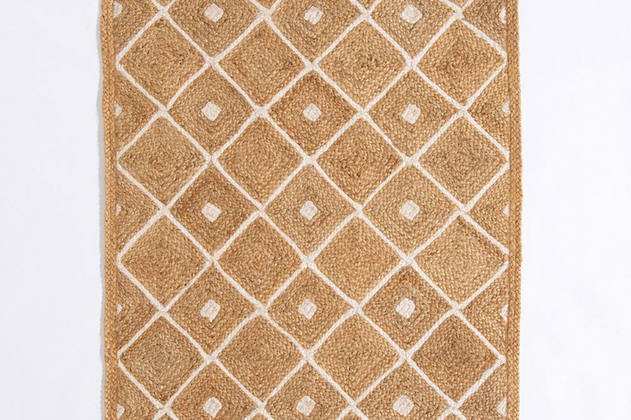 Prestbury Hand Braided Natural Jute Diamond