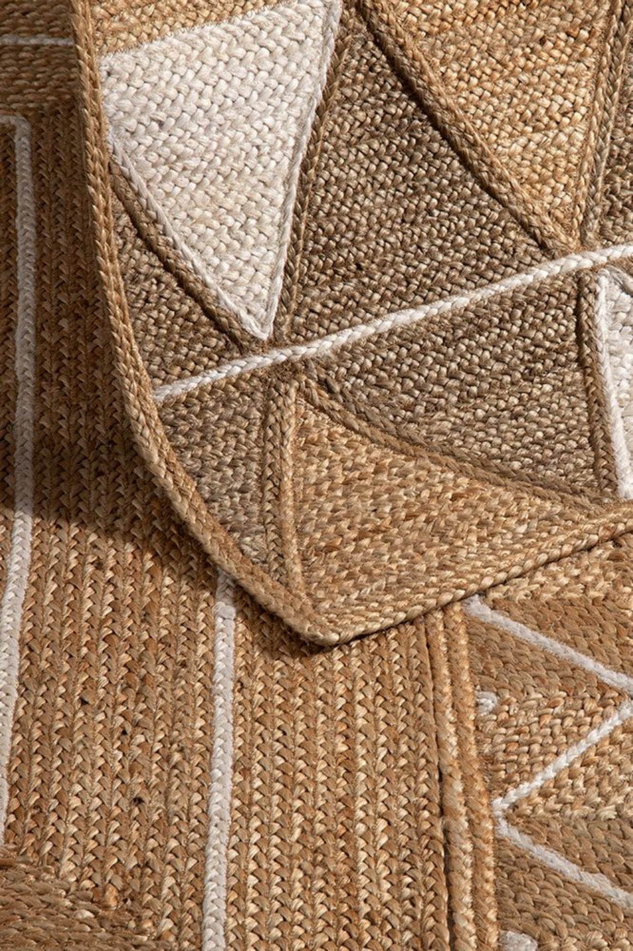 Prestbury Hand Braided Natural Jute Diamond