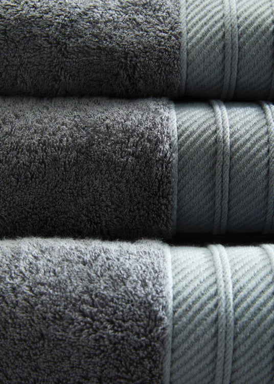Hug Bamboo Towel Graphite - handmade