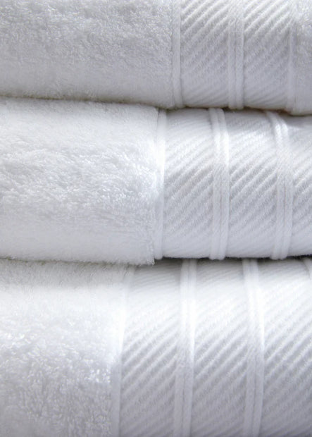 Hug Bamboo Towel White - handmade