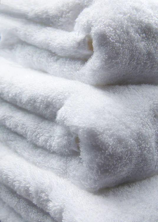 Hug Bamboo Towel White - handmade