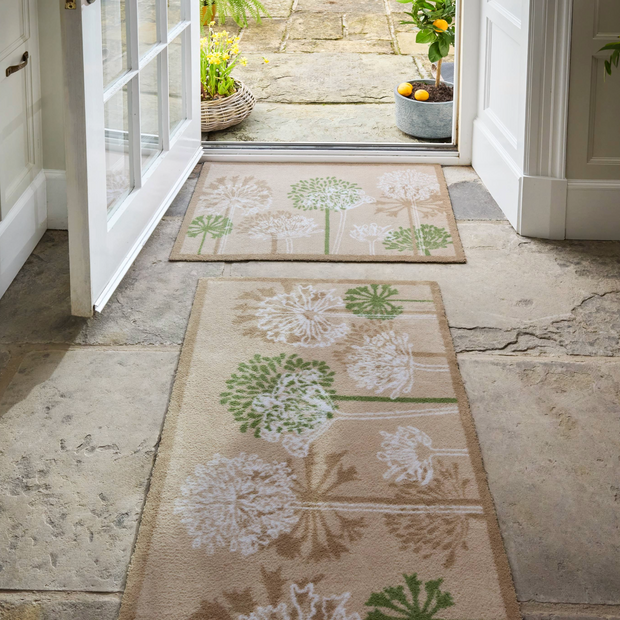 Hug Rug Dandelions - handmade