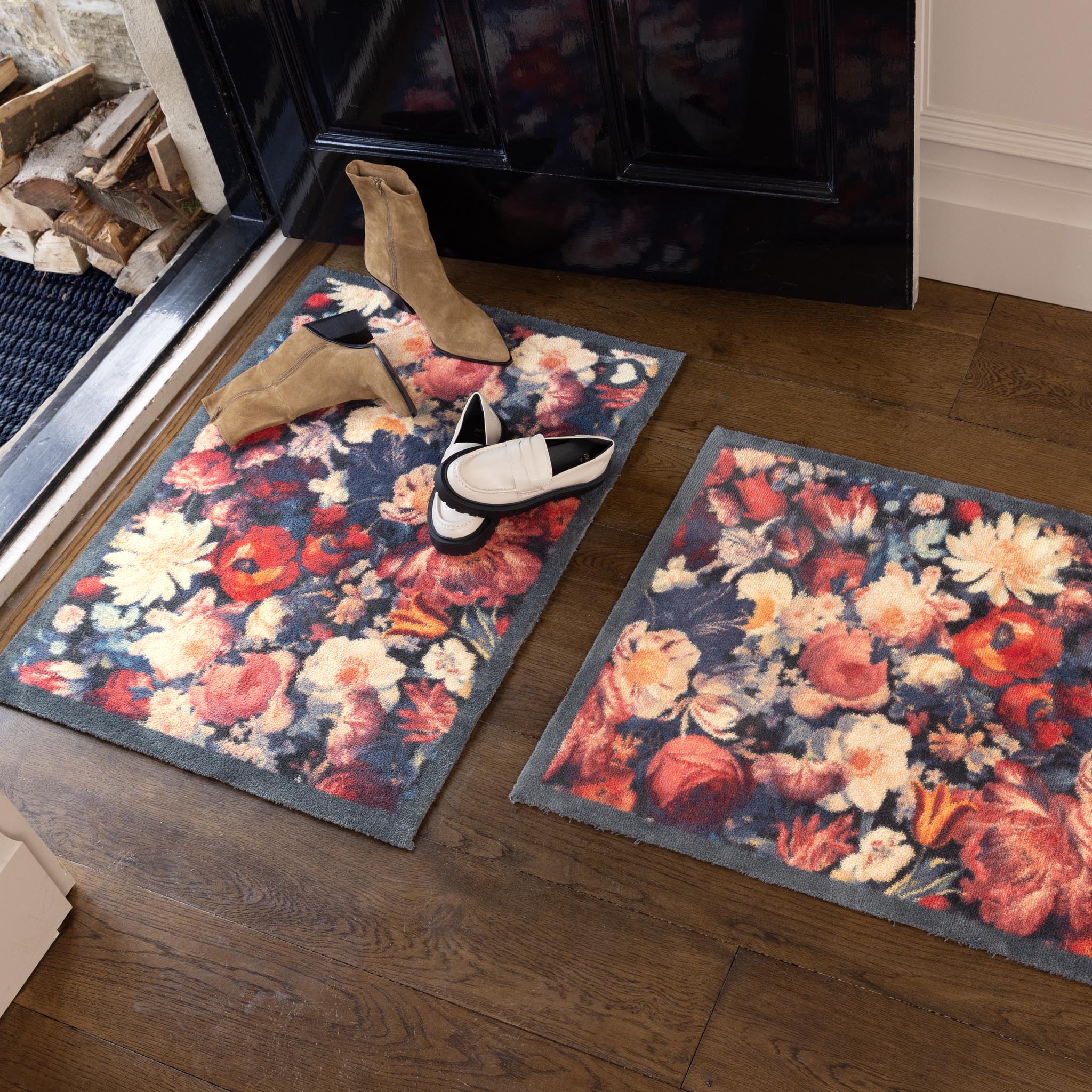 Hug Rug Dark Florals - handmade