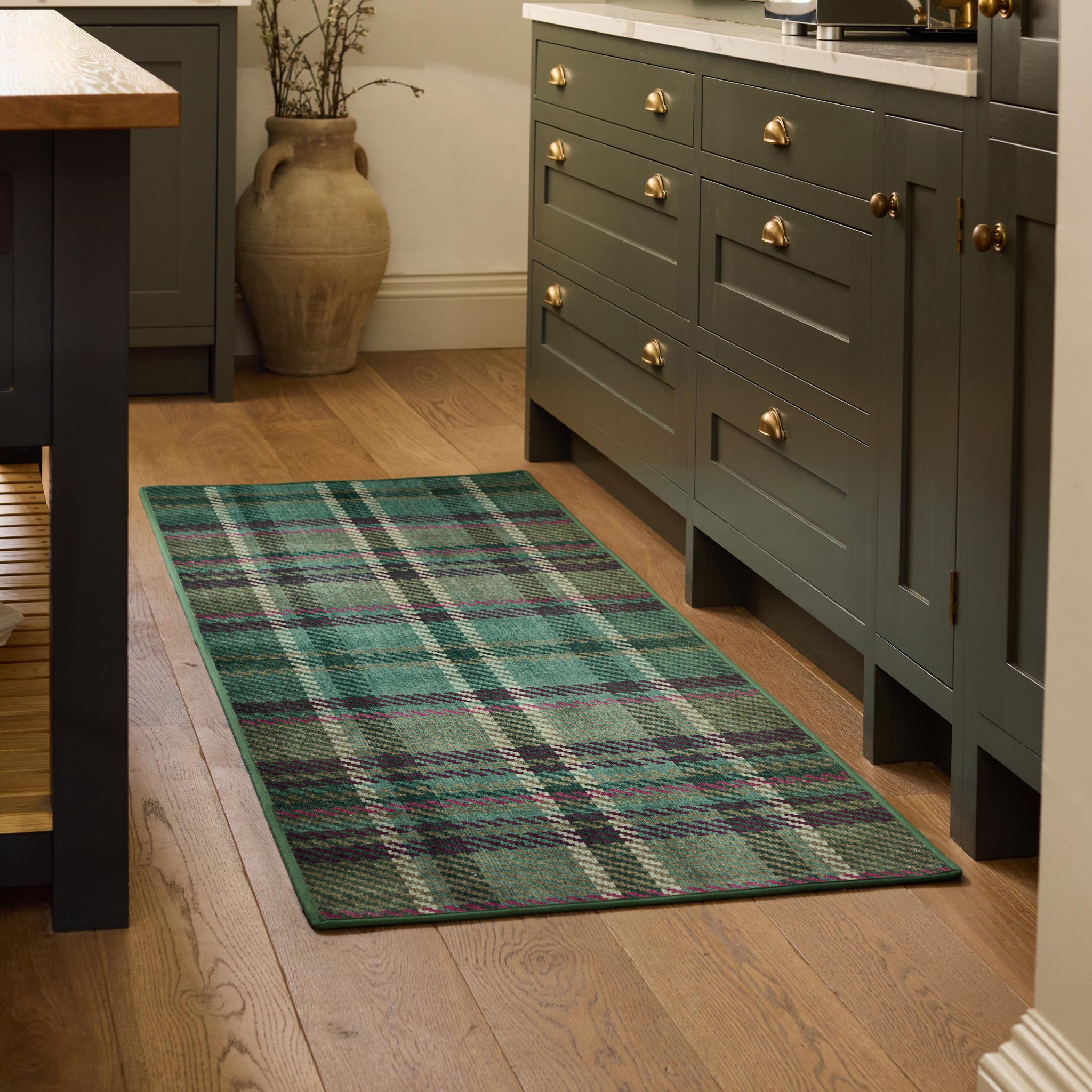 Hug Rug Eco-Washable Isla Plaid Emerald - handmade