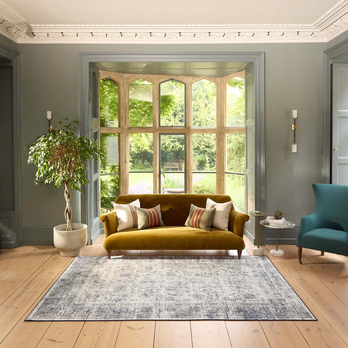 Hug Rug Eco-Washable Vintage Imperial Grey - handmade