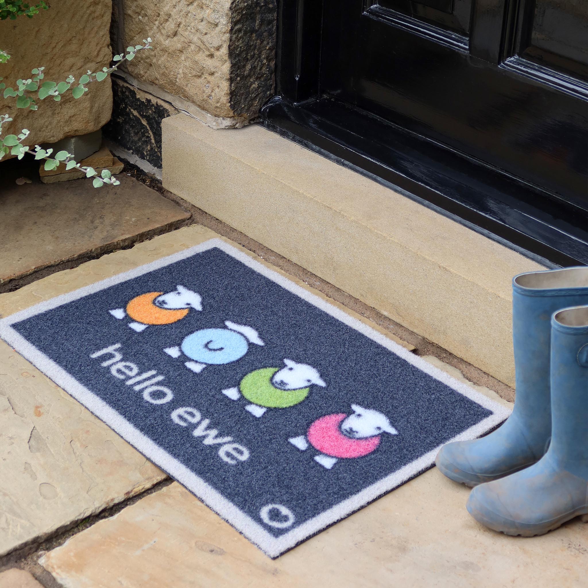 Hug Rug Outdoor Hello Ewe - handmade