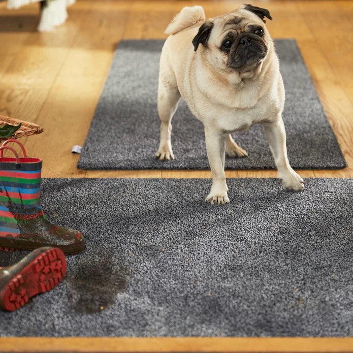 Hug Rug - Plain Charcoal - handmade