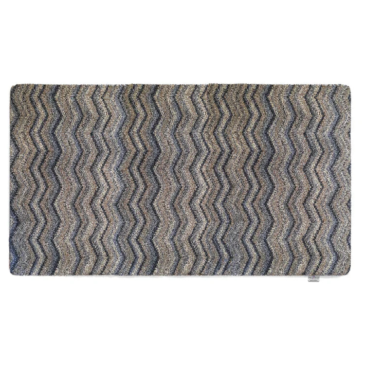 Hug Rug - Ribbon Grey Zig Zag - handmade