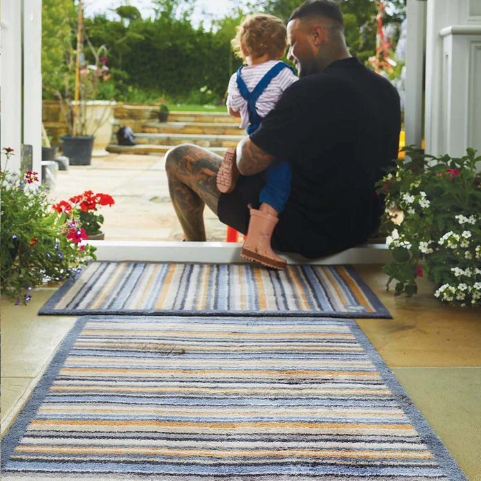 Hug Rug Stripe 86 - handmade
