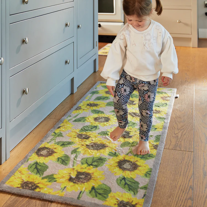 Hug Rug - Sunflower 1 - handmade