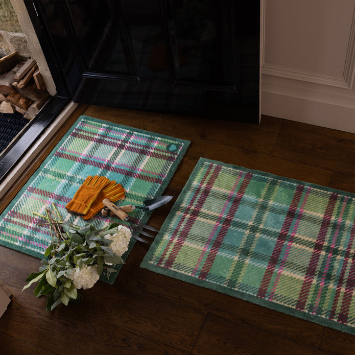 Hug Rug Tartan Green - handmade