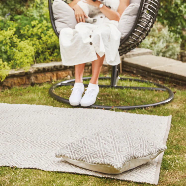 Hug Rug Woven Diamond Rug Natural - handmade