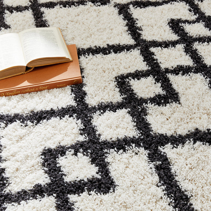 Origins Morocco Ivory/Charcoal - handmade