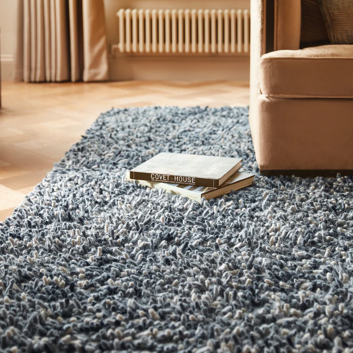 Origins Rocks Shaggy Grey - handmade