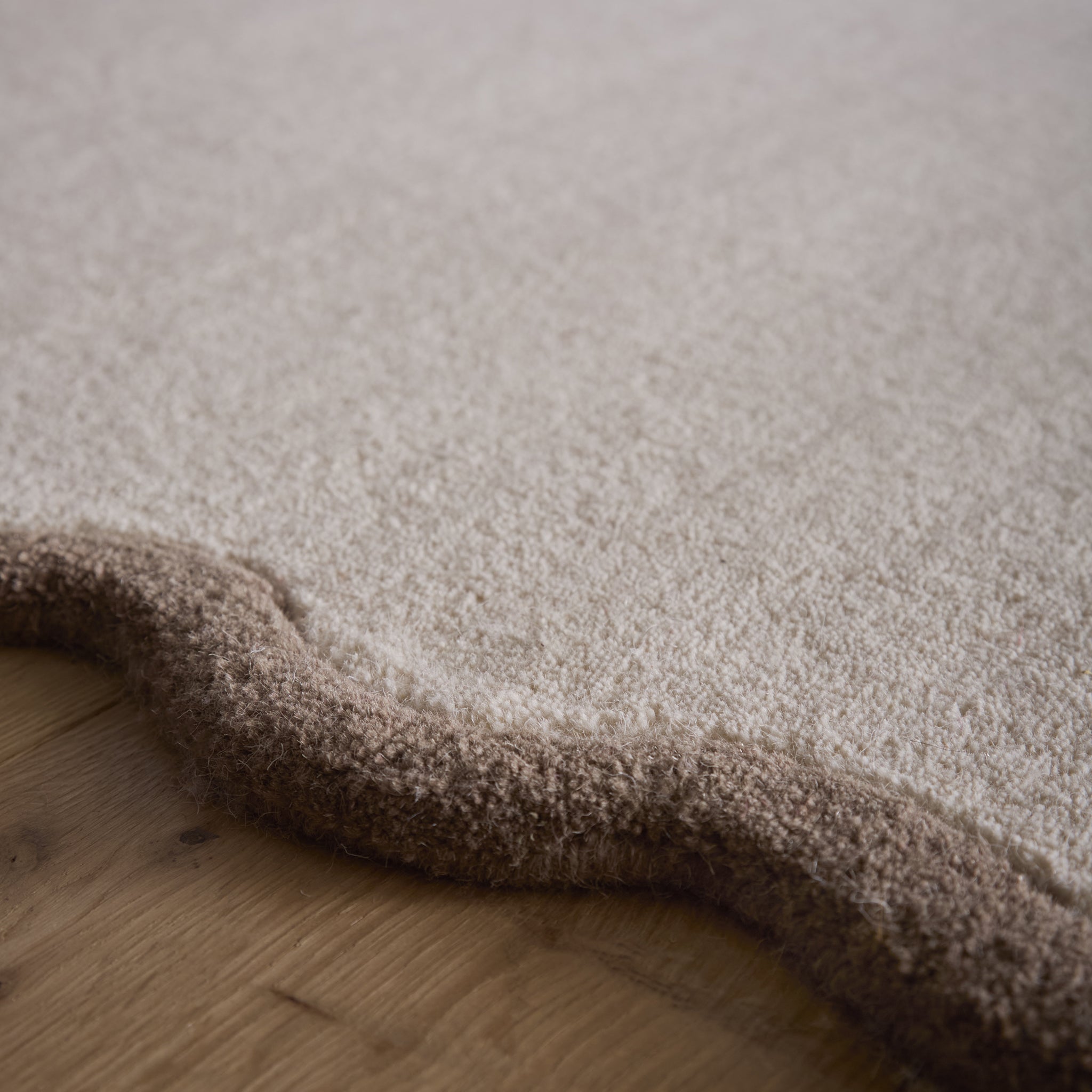 Origins Scalloped Elsie Natural/Brown - handmade