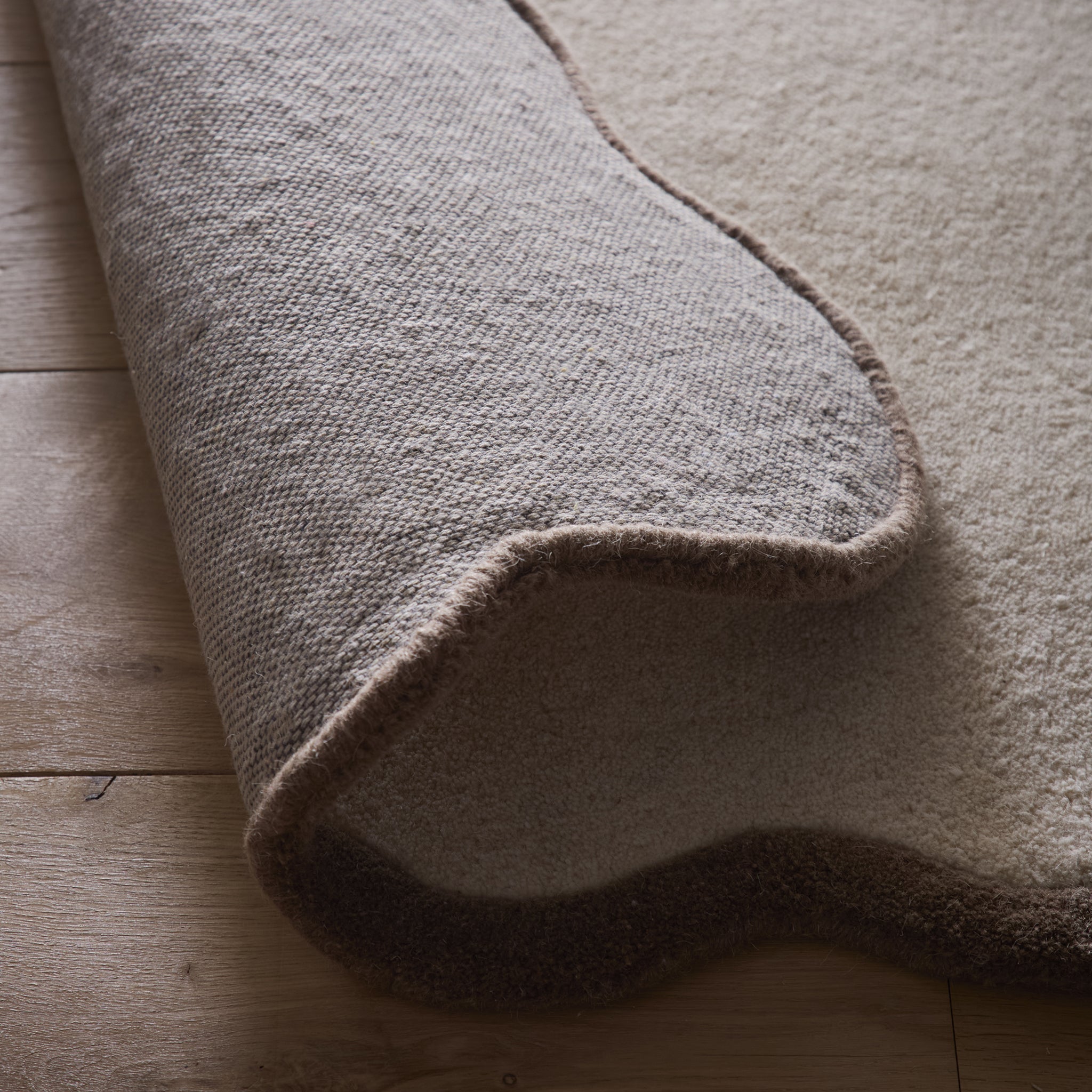 Origins Scalloped Elsie Natural/Brown - handmade