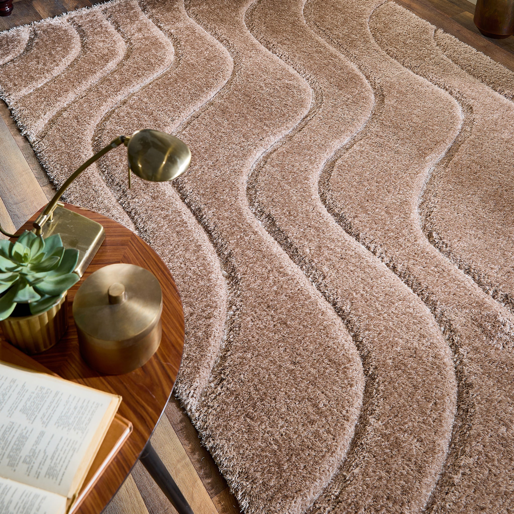 Origins Soft Carved Wave Beige/Cream - handmade