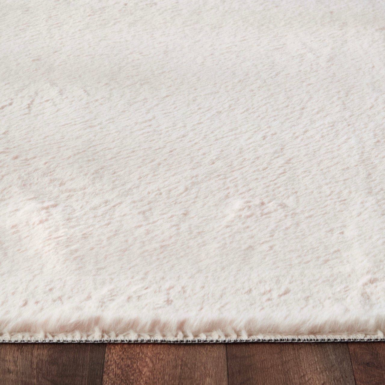 Origins Washable Faux Fur Rug Tufted RUGS_and_MORE