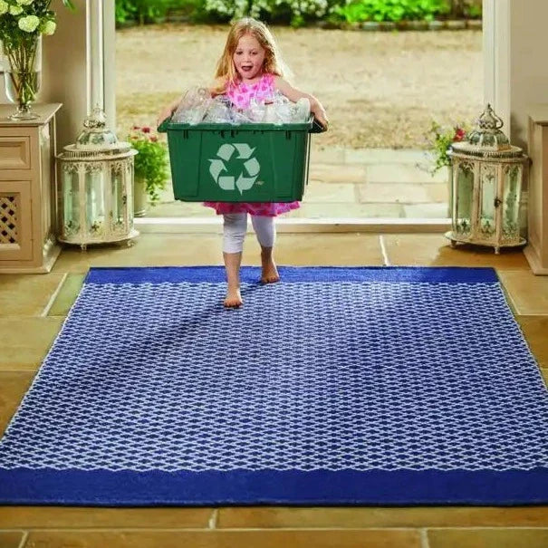 Washable Hug Rug Woven Trellis Rug